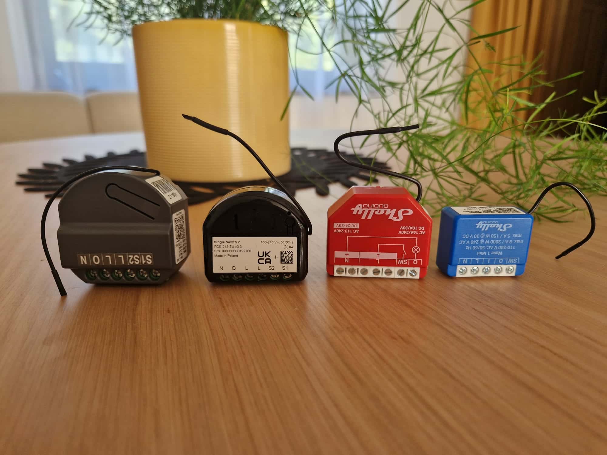 Porovnanie veľkosti Z-Wave modulov